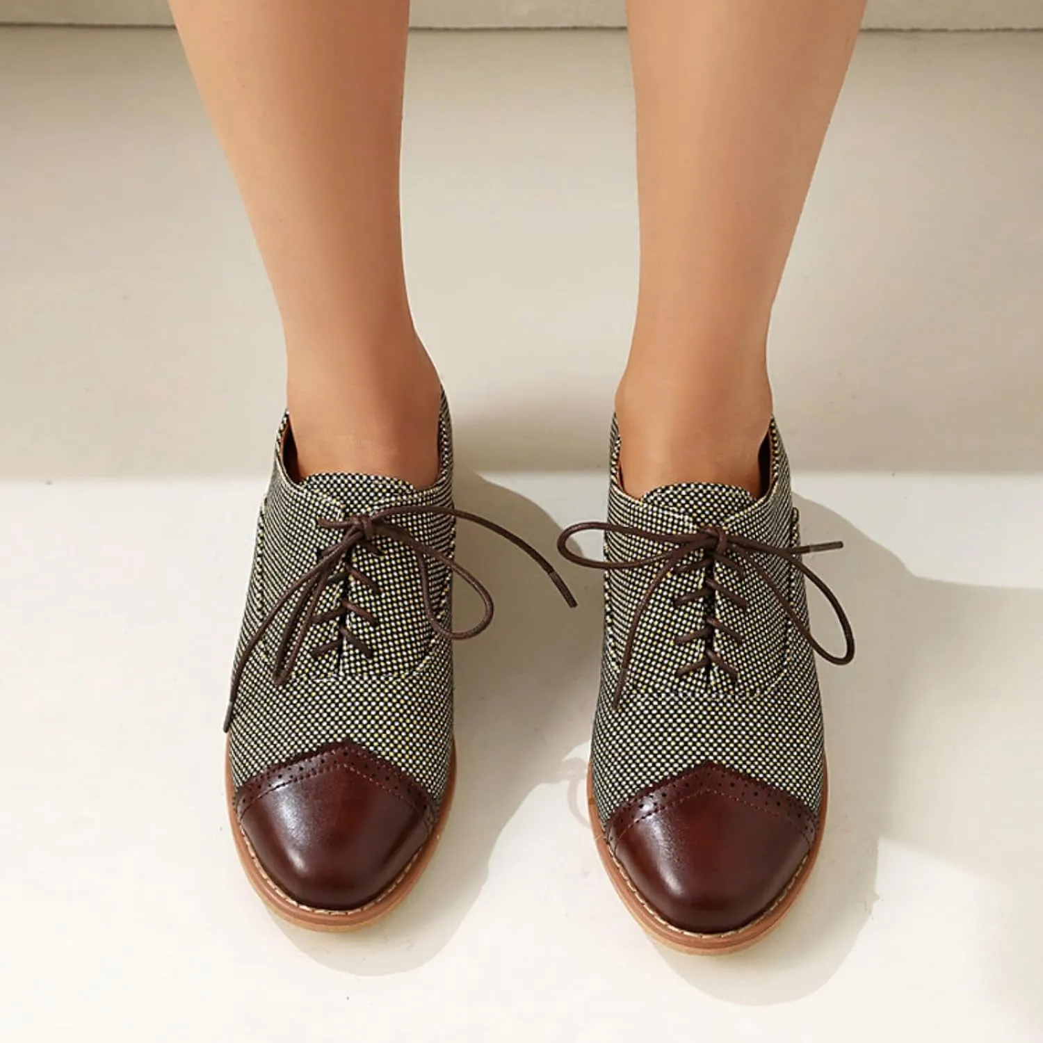 Women's Lace-Up Low Block Chunky Heel Oxfords Fashion Round Toe Patchwork Work Office Business Casual Derby Saddle Shoes